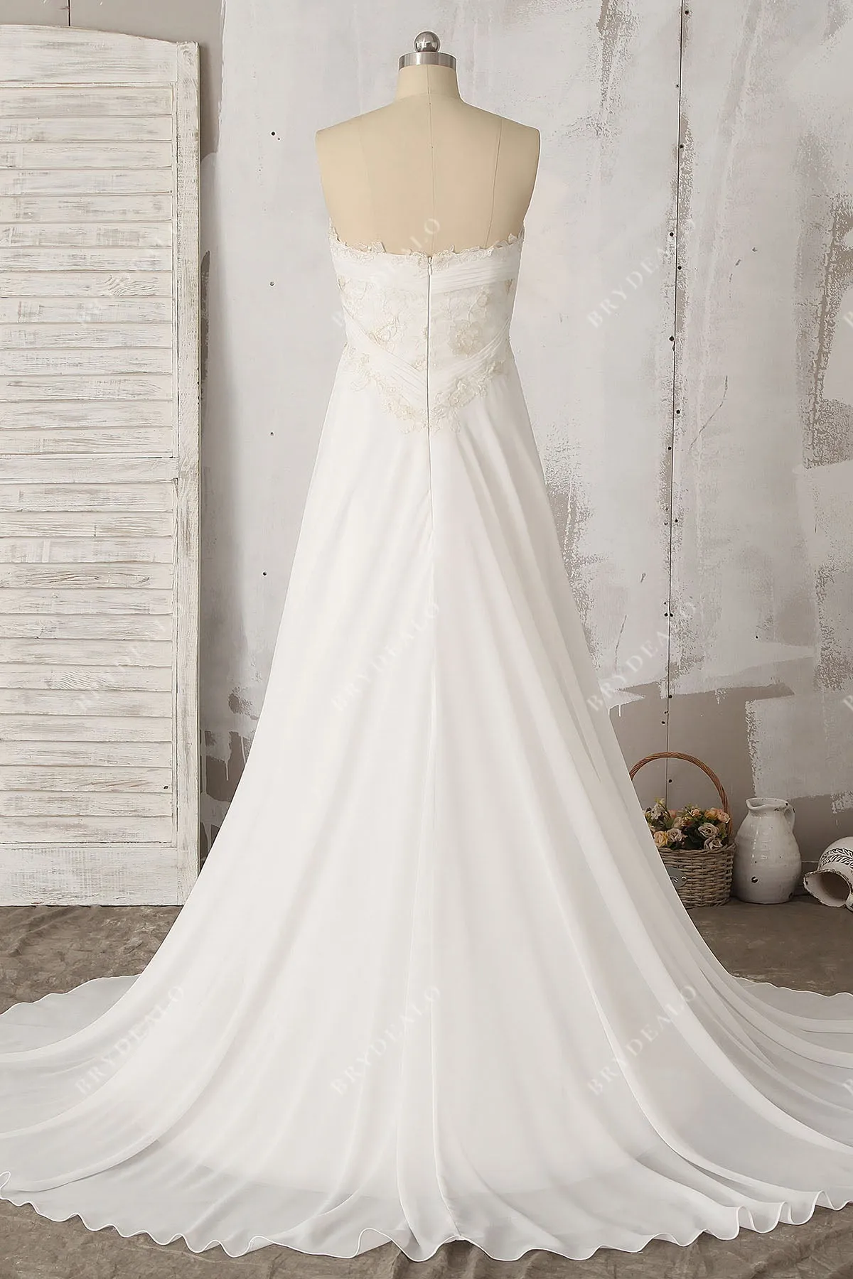 Chic Empire Chiffon Maternity Beach Wedding Dress in A-line
