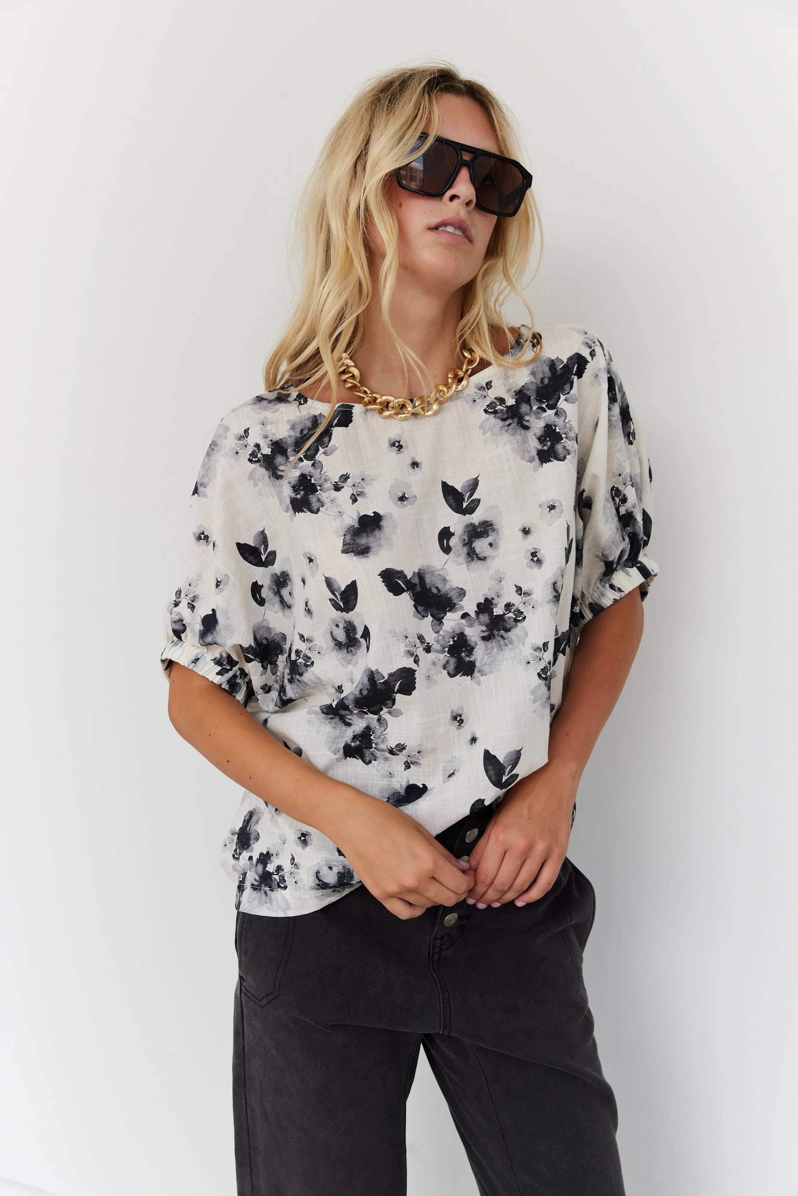 SALE - Neil Puff Sleeve Printed Blouse